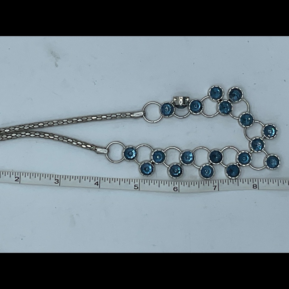 “GEOMETRIC BLUE STONE SILVER NECKLACE”. Statement Piece Costume Jewellery. - Picture 10 of 14
